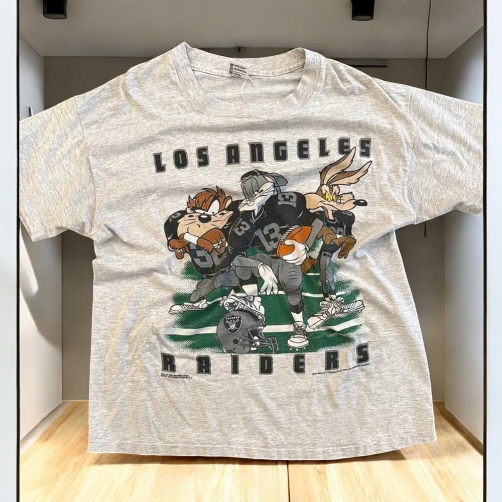 Looney Tunes Los Angeles Raiders  Graphic T shirt Football team HN1220